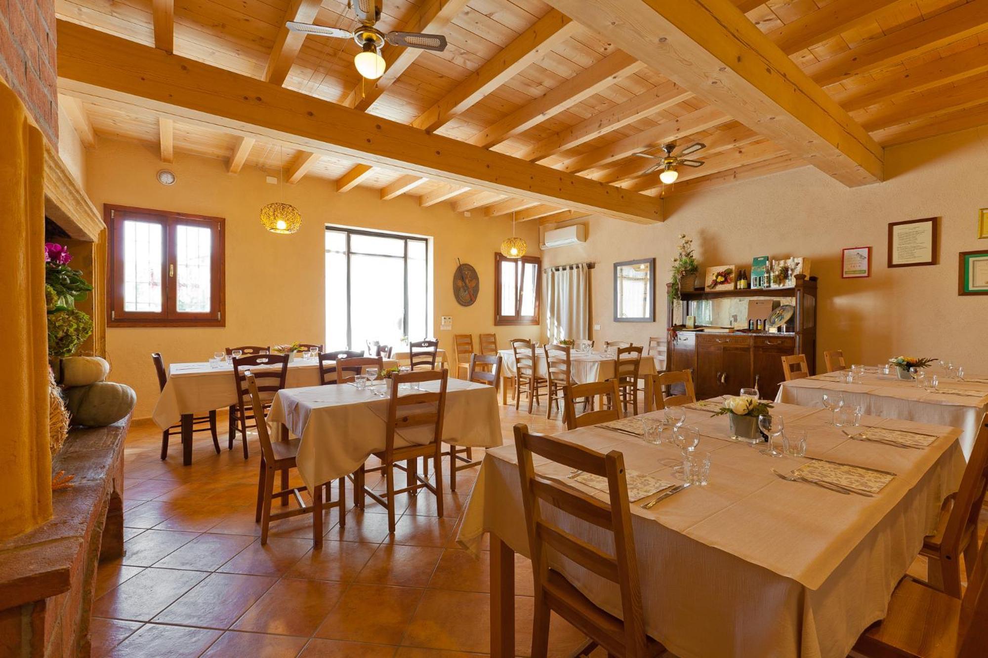 Cavriana Agriturismo Con Cucina Tipica Nuova Scardua المظهر الخارجي الصورة
