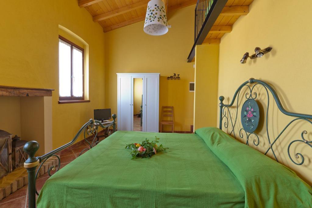 Cavriana Agriturismo Con Cucina Tipica Nuova Scardua الغرفة الصورة